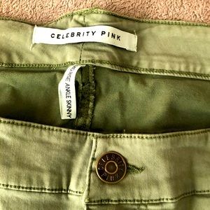 Celebrity pink skinny jeans